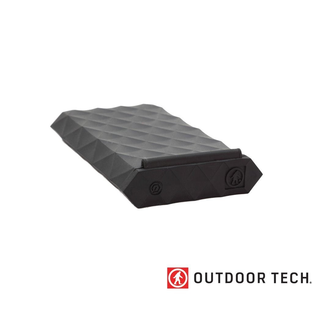 Outdoor Technology Kodiak Plus - Powerbank Rugged Outdoor Charger - 10 K - Black